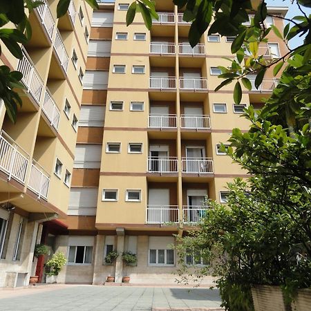 Residence Giusti 6 Milan Exterior photo